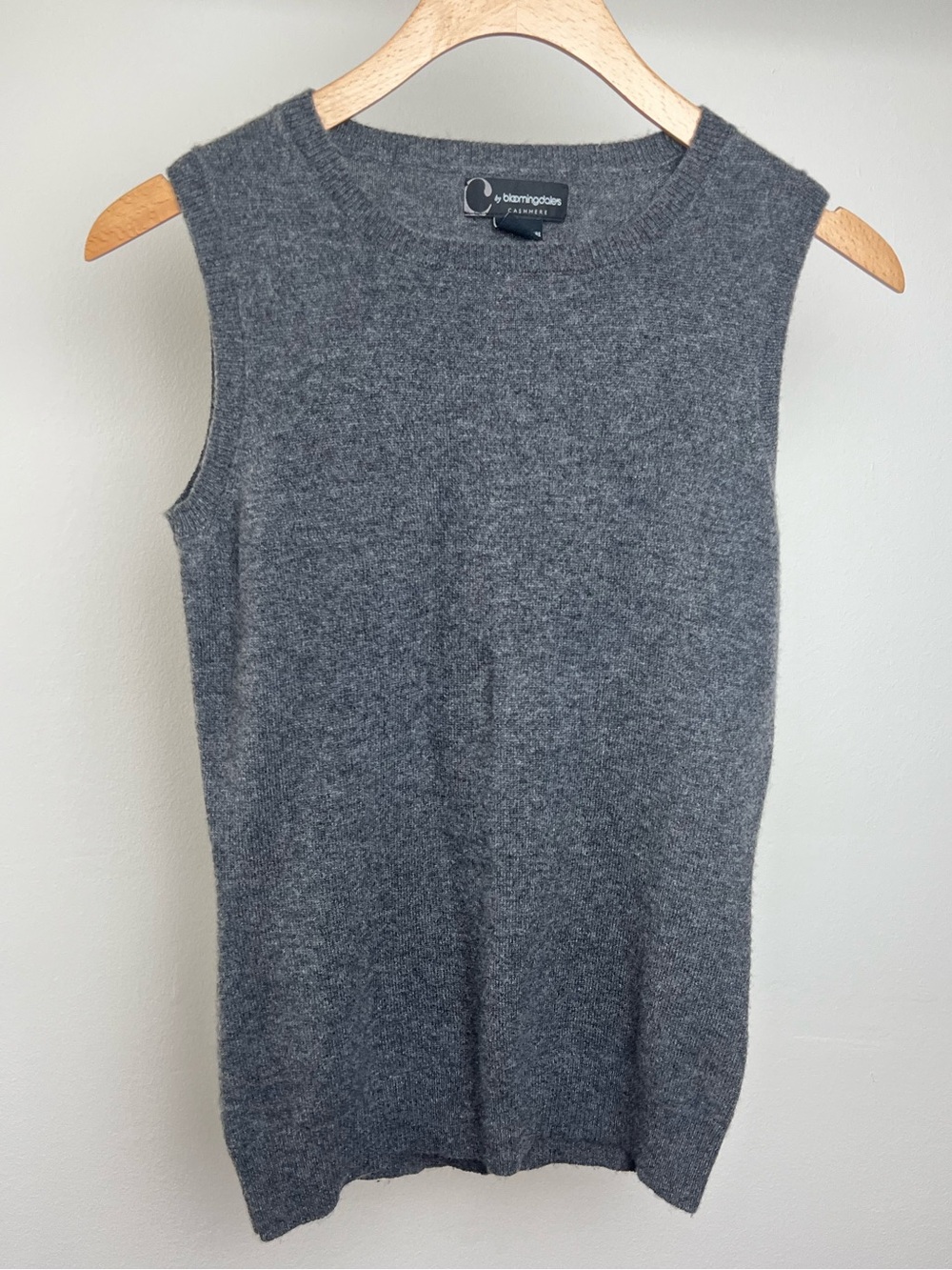 C by Bloomingdale’s Gray Cashmere Sweater Vest